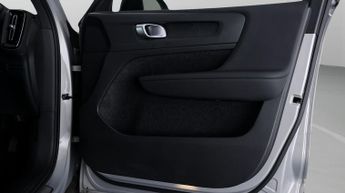 Volvo C40 RECHARGE CORE