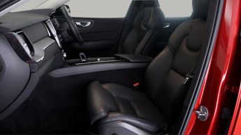 Volvo XC60 RECHARGE T6 PLUS AWD