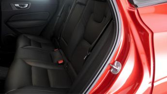 Volvo XC60 RECHARGE T6 PLUS AWD