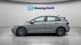 Volkswagen Golf STYLE TSI DSG