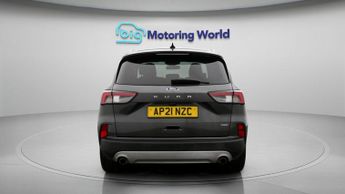 Ford Kuga TITANIUM FIRST EDITION