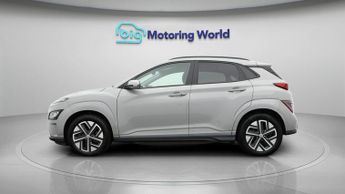 Hyundai KONA PREMIUM