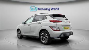Hyundai KONA PREMIUM