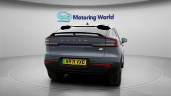 Volvo C40 RECHARGE PRO TWIN AWD