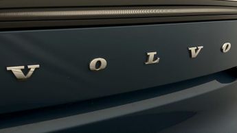 Volvo C40 RECHARGE PLUS