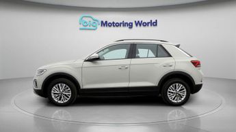 Volkswagen T-Roc LIFE TSI DSG