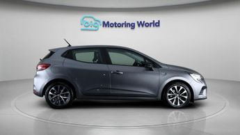 Renault Clio EVOLUTION E-TECH