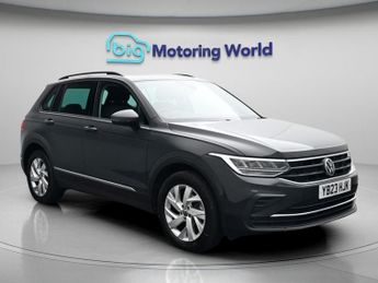 Volkswagen Tiguan LIFE TSI
