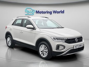 Volkswagen T-Roc LIFE TSI