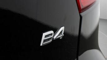 Volvo XC40 B4 R-DESIGN PRO