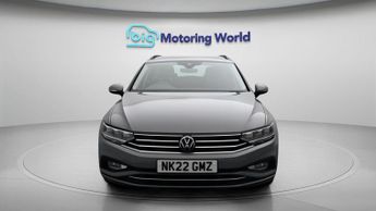 Volkswagen Passat SE NAV TDI