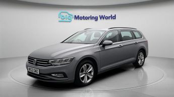 Volkswagen Passat SE NAV TDI