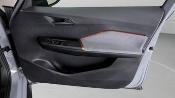 CUPRA Born V1