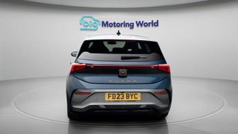 CUPRA Born V2