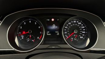 Volkswagen Passat SEL TSI EVO DSG