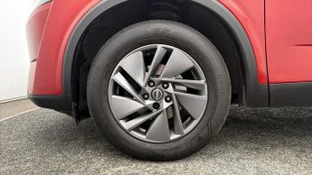 Nissan Qashqai DIG-T ACENTA PREMIUM DCT