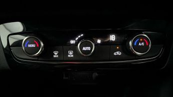 Vauxhall Corsa Electric SRI PREMIUM