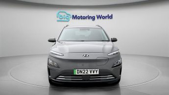 Hyundai KONA PREMIUM