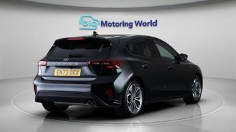 Ford Focus ST-LINE X