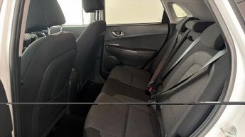 Hyundai KONA PREMIUM