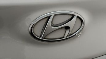 Hyundai KONA PREMIUM