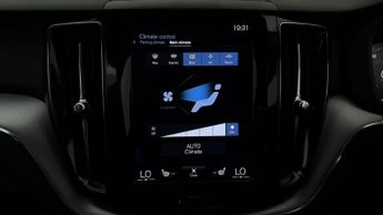 Volvo XC60 B5 MOMENTUM