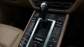 Porsche Macan S PDK