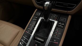 Porsche Macan S PDK