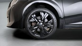 Peugeot E-208 GT