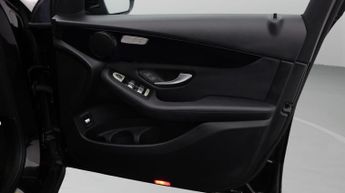 Mercedes-Benz GLC GLC 220 D 4MATIC SPORT