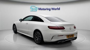 Mercedes-Benz E Class E 220 D AMG LINE PREMIUM