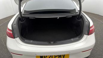 Mercedes-Benz E Class E 220 D AMG LINE PREMIUM