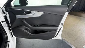 Audi A4 TFSI SPORT