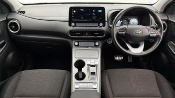 Hyundai KONA PREMIUM