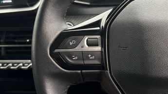 Peugeot E-2008 ACTIVE PREMIUM
