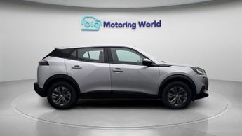 Peugeot E-2008 ACTIVE PREMIUM