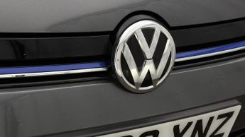 Volkswagen e-Golf E-GOLF