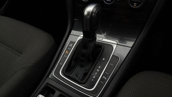 Volkswagen e-Golf E-GOLF