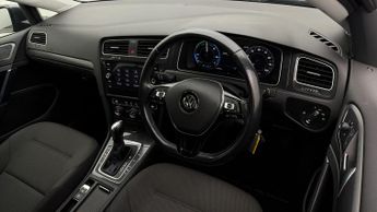 Volkswagen e-Golf E-GOLF