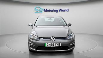 Volkswagen e-Golf E-GOLF