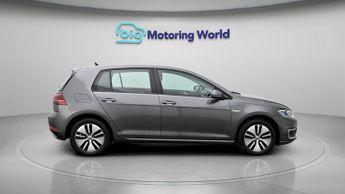 Volkswagen e-Golf E-GOLF