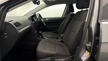 Volkswagen e-Golf E-GOLF