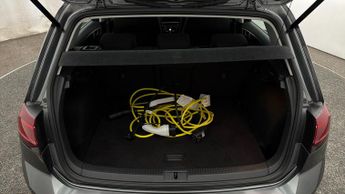 Volkswagen e-Golf E-GOLF