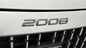 Peugeot 2008 PURETECH EAT8 S/S GT