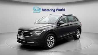 Volkswagen Tiguan LIFE TSI DSG