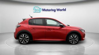 Peugeot E-208 GT PREMIUM