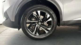 Peugeot E-2008 GT