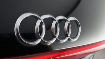 Audi e-tron QUATTRO BLACK EDITION