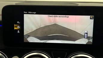 Mercedes-Benz EQB EQB 300 4MATIC AMG LINE