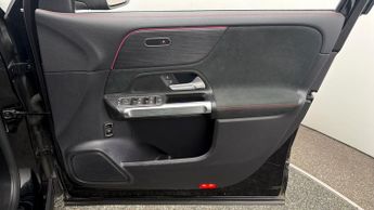 Mercedes-Benz EQB EQB 300 4MATIC AMG LINE